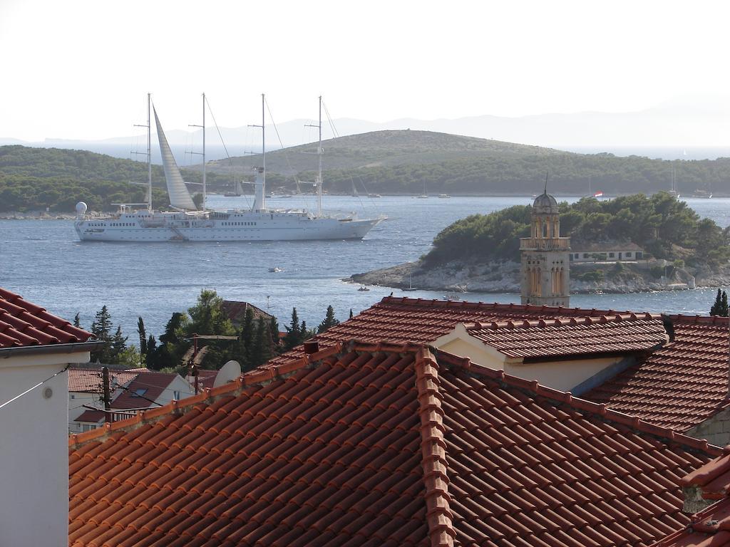 Apartments Curin Hvar Town Eksteriør billede